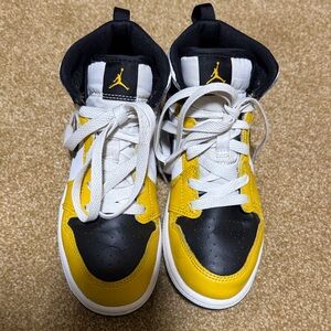 Jordan Kids High-Top Sneakers - Yellow, Black, White EUC